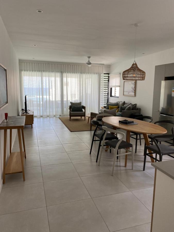 Eastern Blue Beachfront Luxury Apartment Poste Lafayette Εξωτερικό φωτογραφία